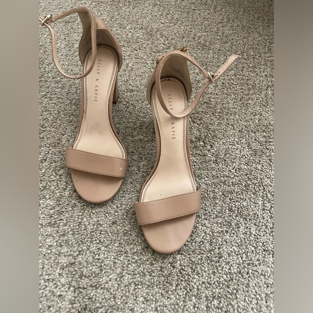 Tan heels